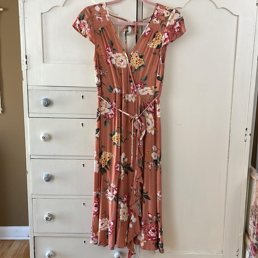 Band of Gypsies Summer Midi Dress Floral Gauzy asymmetrical Wrap M